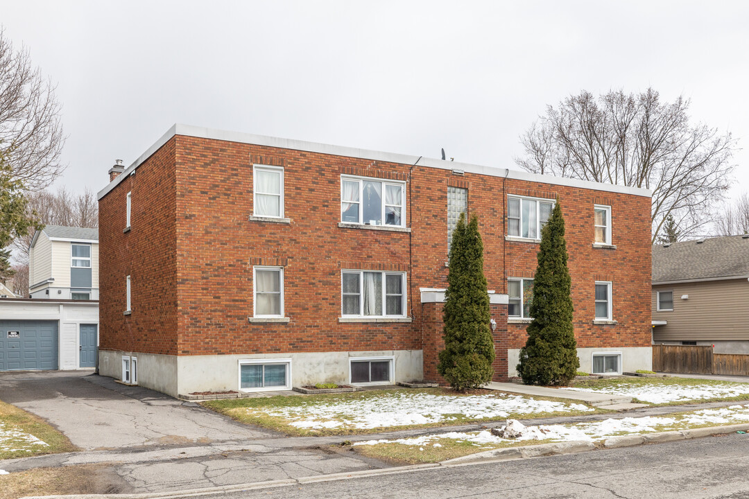 357 Gougeon St in Ottawa, ON - Building Photo