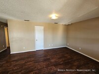 100 Pecos Pl in Plainview, TX - Building Photo - Building Photo