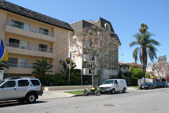 Berendo Apartments in Los Angeles, CA - Building Photo - Building Photo