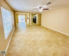 4013 Mystic Sunrise Dr in San Antonio, TX - Building Photo - Building Photo