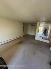 39 Vera St in Staten Island, NY - Building Photo - Building Photo