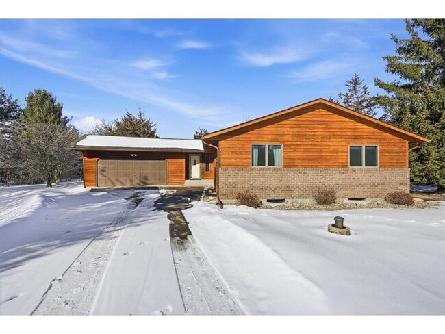 property at 1072 Buck Ridge