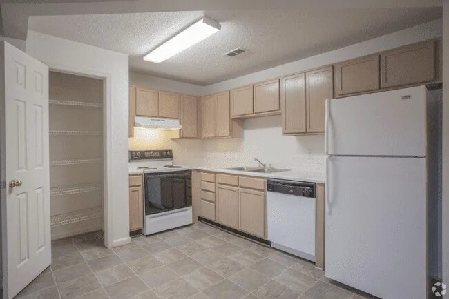 100 Marshview Dr