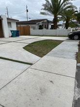 11227-11229 SW 5th Terrace in Miami, FL - Building Photo - Building Photo