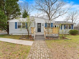 86 Jackson Ave in Browns Mills, NJ - Building Photo