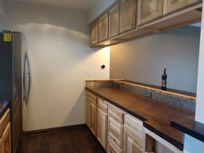 6212 Tennis Ct, Unit E3 in Bay City, MI - Building Photo - Building Photo