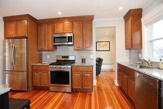 259 Willow St in Boston, MA - Building Photo - Building Photo