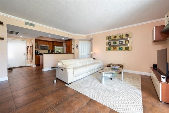 401 SW 4th Ave in Fort Lauderdale, FL - Building Photo - Building Photo
