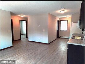 665-675 11th Street Southwest in Pine City, MN - Building Photo