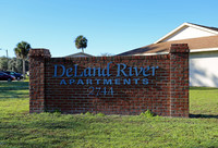 Deland River Apartments in DeLand, FL - Foto de edificio - Building Photo