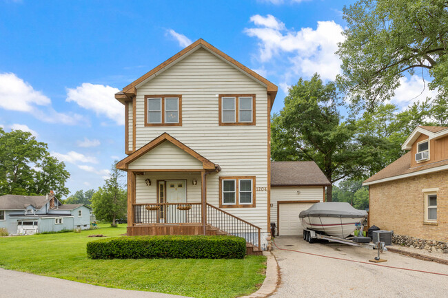 property at 1204 Bayview Rd