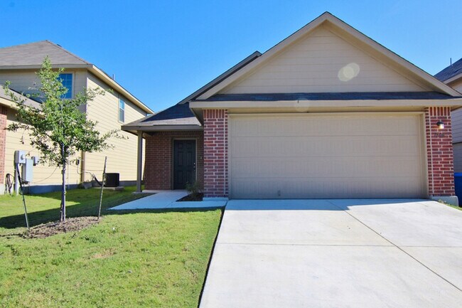7606 Millchase in San Antonio, TX - Building Photo - Building Photo