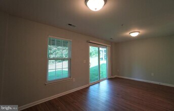 900 Susan Cir in North Wales, PA - Building Photo - Building Photo