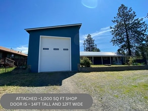 10711 S Sprague St in Cheney, WA - Foto de edificio - Building Photo