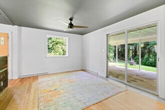 68 Wilshire Dr in Asheville, NC - Building Photo - Building Photo