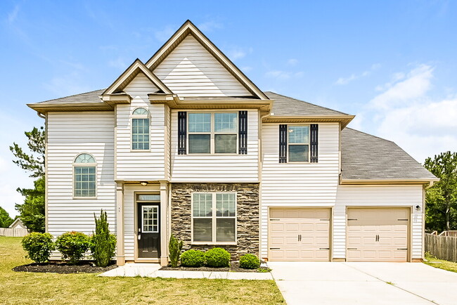 property at 104 Stonebriar Blvd