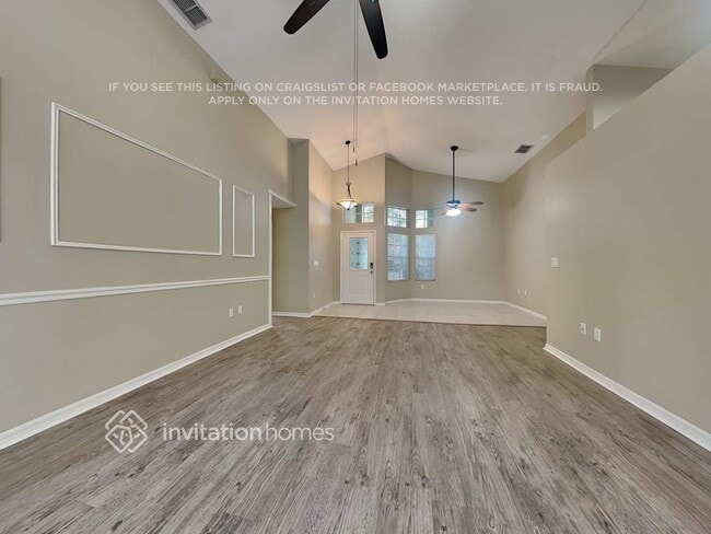 3122 Bent Creek Dr in Valrico, FL - Foto de edificio - Building Photo