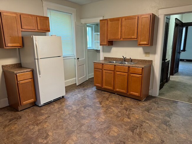 2565 Orland Ave-Unit -1 in Cincinnati, OH - Building Photo - Building Photo