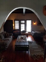 1847 S Rimpau Blvd, Unit 1847 in Los Angeles, CA - Building Photo