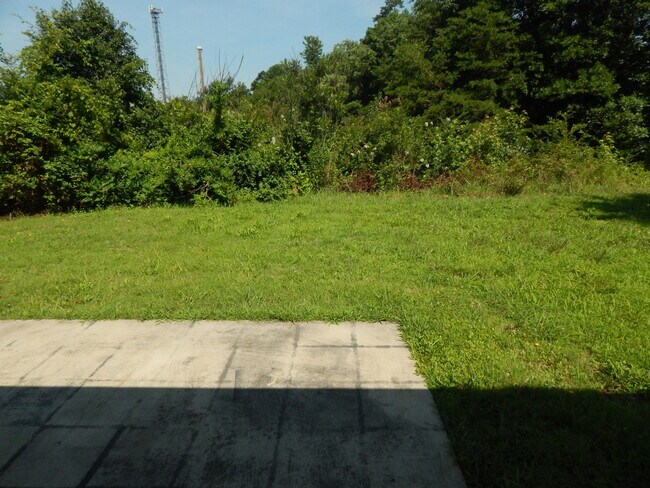 1416 Eagles Landing Dr in Charlotte, NC - Building Photo - Building Photo