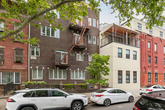 126 Heyward St in Brooklyn, NY - Building Photo - Building Photo