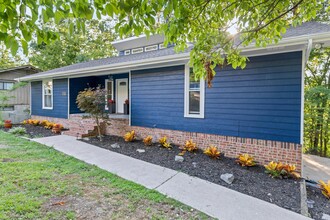 555 Benson Dr in Chattanooga, TN - Building Photo - Building Photo