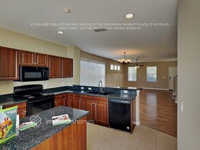 5006 Forest Creek Tr in Parrish, FL - Foto de edificio - Building Photo