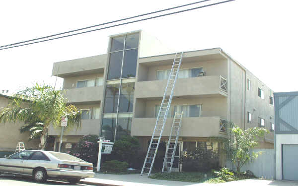 2728 E 3rd St in Long Beach, CA - Building Photo - Building Photo