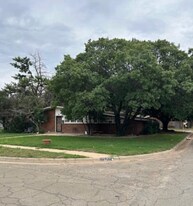 3417 47th St in Lubbock, TX - Building Photo
