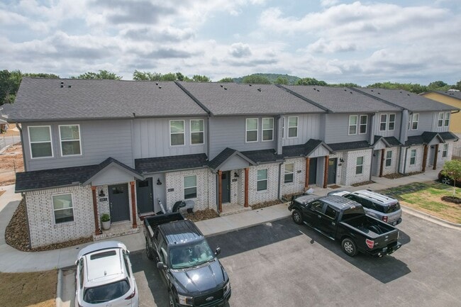 property at 654 N Littleleaf Ter