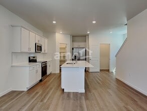 26195 E Calhoun Pl in Aurora, CO - Building Photo - Building Photo