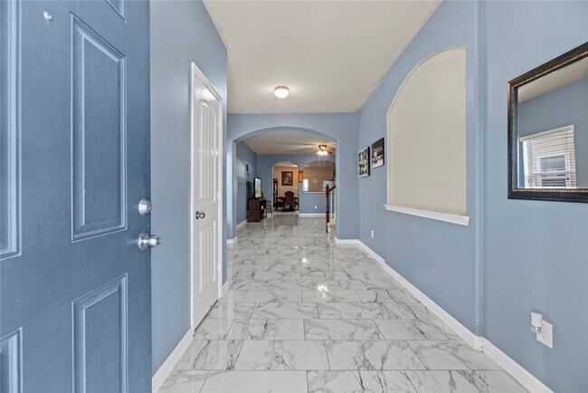 7867 Galleon Field Ln in Cypress, TX - Foto de edificio - Building Photo