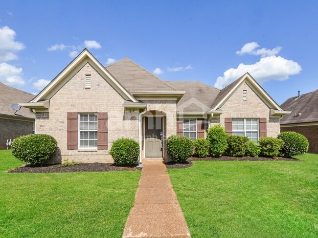 property at 1110 E Cortona Cir