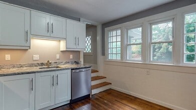 54 Beeching St in Worcester, MA - Building Photo - Building Photo
