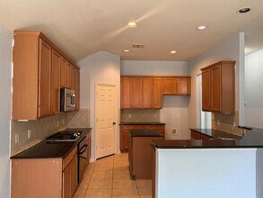 1326 Greenhaven Dr in Garland, TX - Building Photo - Building Photo