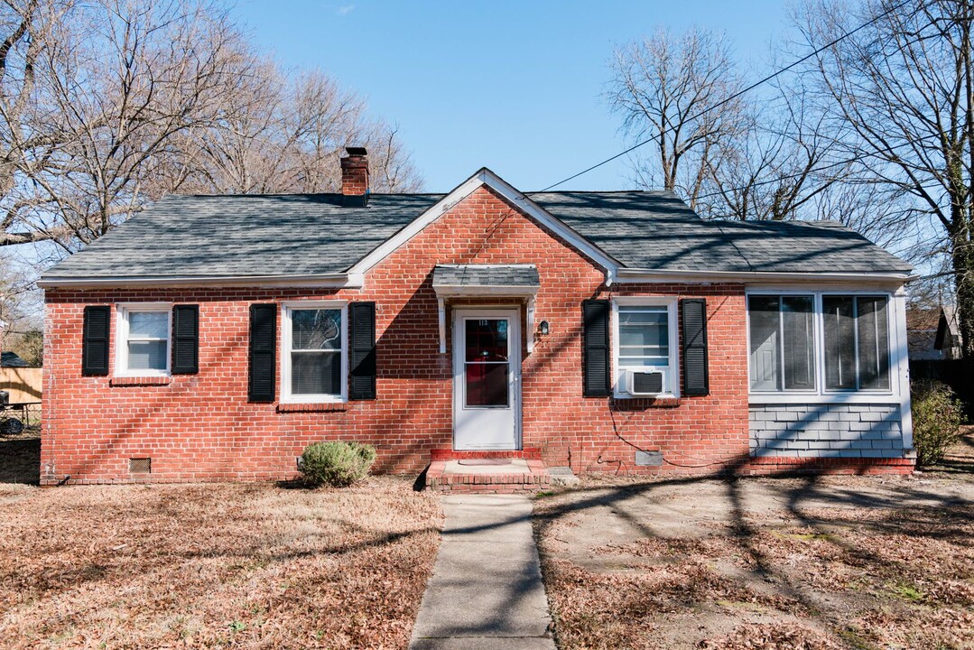 113 E 35th St in Richmond, VA - Building Photo