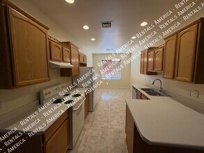 129 N Warren St in Mesa, AZ - Building Photo - Building Photo