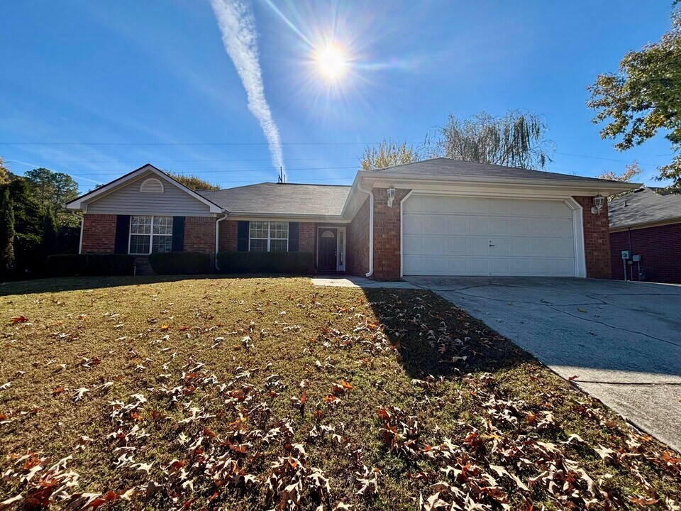 666 Wellington Dr in Evans, GA - Building Photo