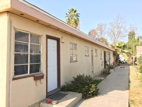 430 10th St in Bakersfield, CA - Building Photo - Building Photo