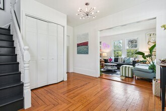 24 Warren Ave in Groton, CT - Building Photo - Building Photo