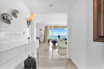 16051 Collins Ave in Sunny Isles Beach, FL - Building Photo - Building Photo