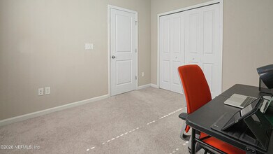 10815 Ventnor Ave in Jacksonville, FL - Building Photo - Building Photo