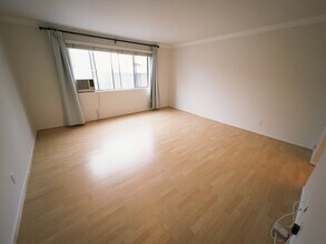 1236 Wellesley Ave in Los Angeles, CA - Building Photo - Building Photo