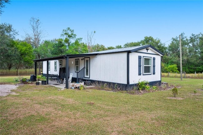 property at 4218 Lake Hancock Rd