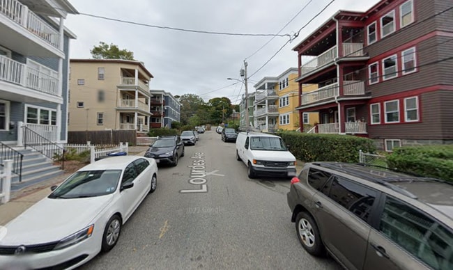 14 Lourdes Ave, Unit 2 in Boston, MA - Building Photo - Building Photo