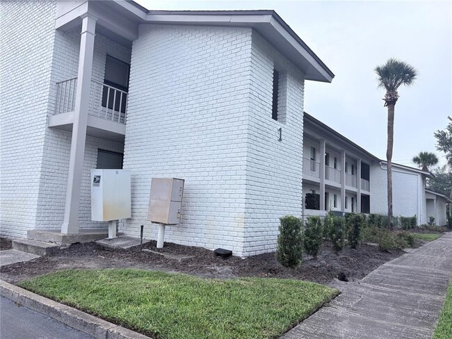 property at 2806 Plaza Terrace Dr