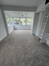 9243 1st Ave NW in Seattle, WA - Building Photo - Building Photo