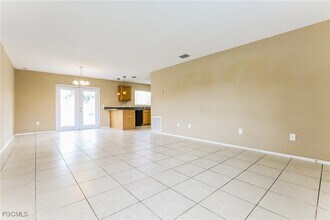 1050 S Salford Blvd in North Port, FL - Building Photo - Building Photo