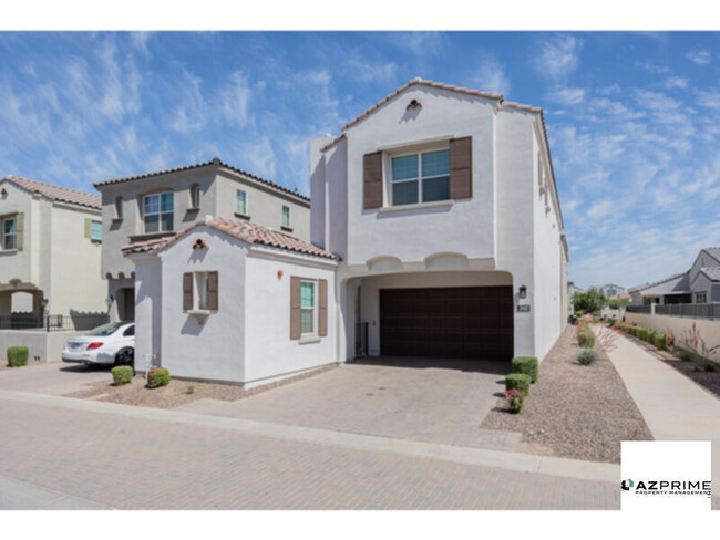 property at 2442 E Lark St
