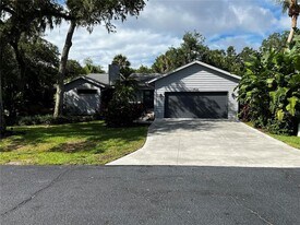 4594 Trails Dr in Sarasota, FL - Building Photo